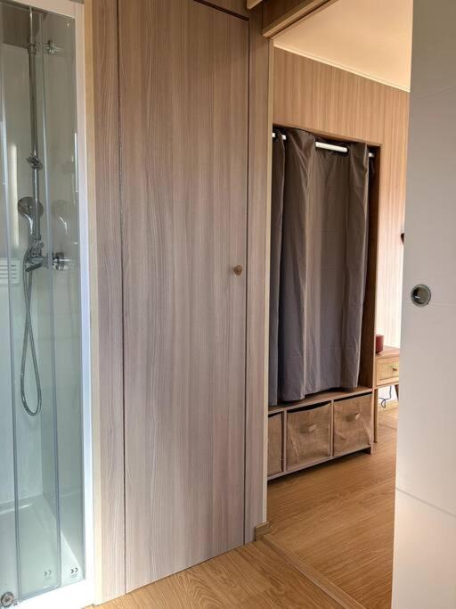 Ma Cabane Sous Les Arbres ซูลัก-โซร์-แมร์ ภายนอก รูปภาพ