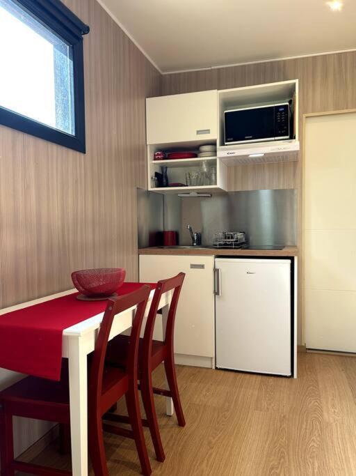 Ma Cabane Sous Les Arbres ซูลัก-โซร์-แมร์ ภายนอก รูปภาพ